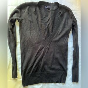 Gap Women’s Black V-Neck cotton/Cashmere Sweater